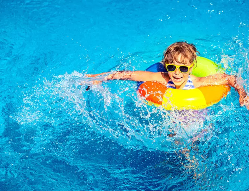 Sécurité des piscines : alarmes de piscines et innovations technologiques pour protéger vos enfants